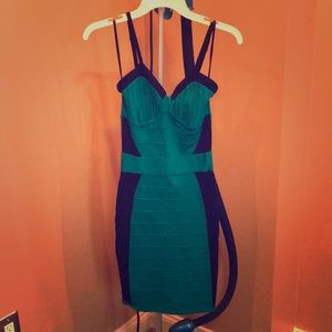 NWT bebe 2b teal and black bodycon dress